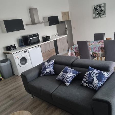 Appartement Sejour , Cure Cransac Au 1Er Etage 2 Nuits Minimum Exterior foto