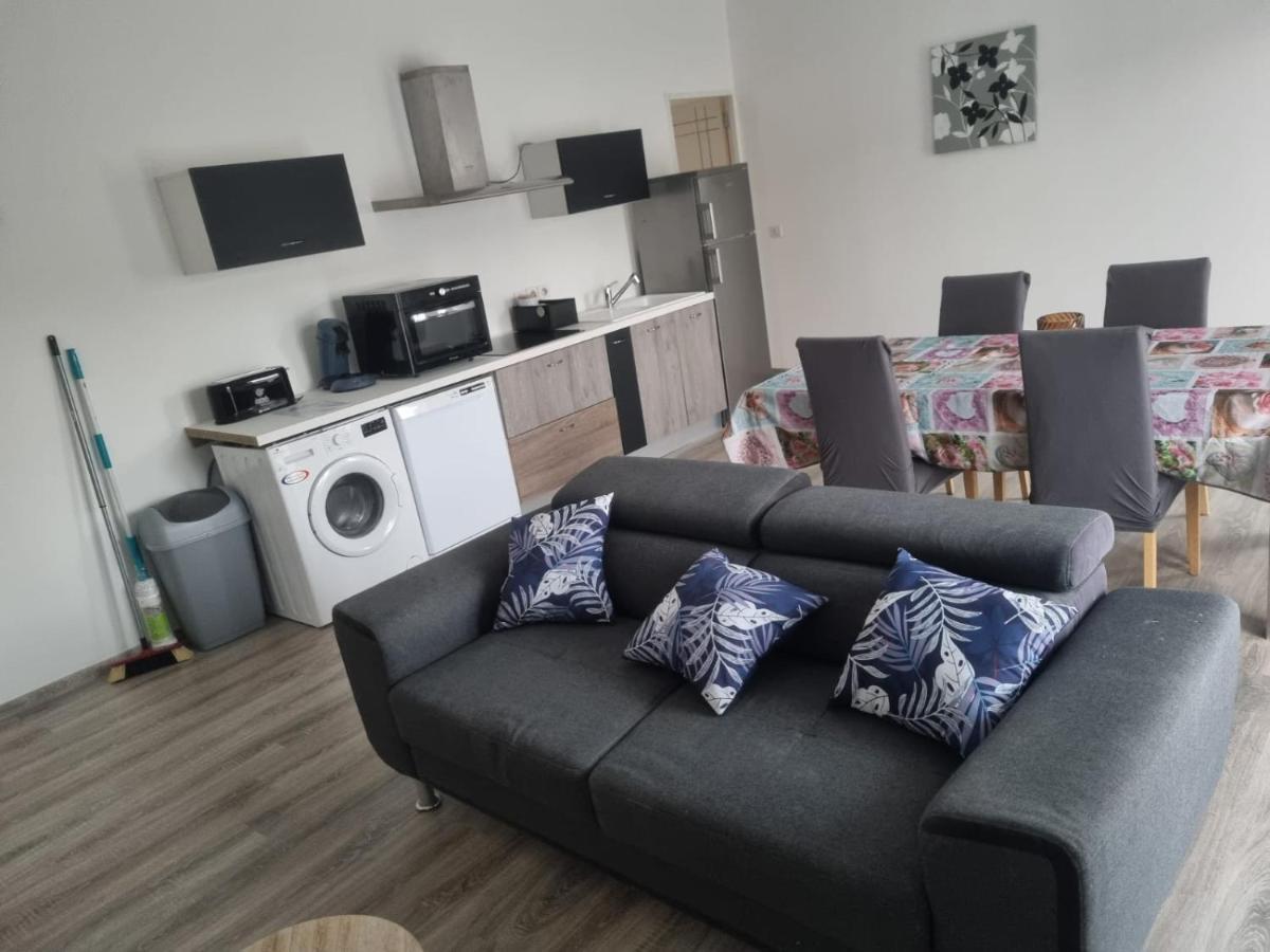 Appartement Sejour , Cure Cransac Au 1Er Etage 2 Nuits Minimum Exterior foto